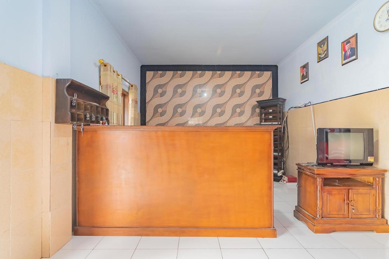 Reddoorz Syariah @ Tambak Mekar Street Subang Hotell Djalantjagak Exteriör bild